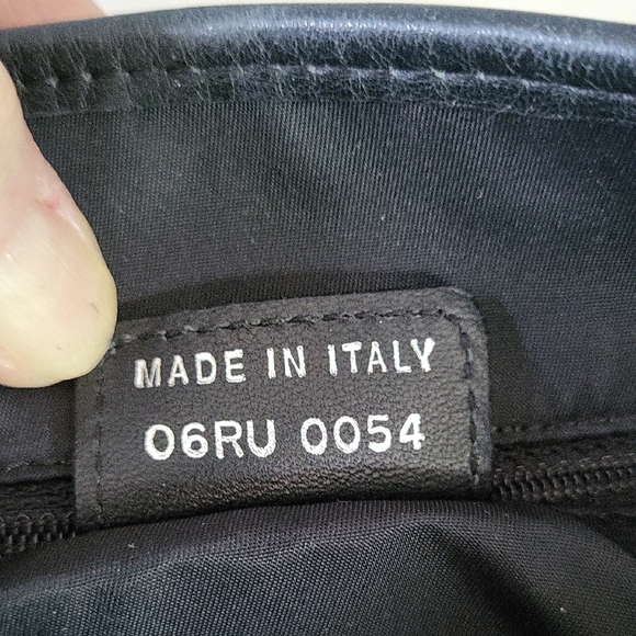 Christian Dior Monogram Black Tote Bag - Picture 3 of 14